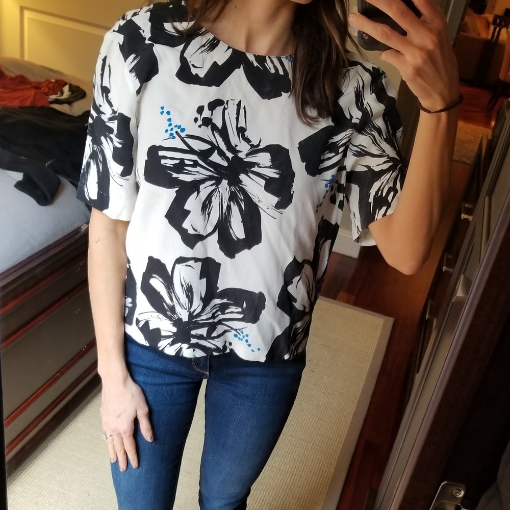 Zara White Tropical Blouse Sz S - Picture 2 of 2